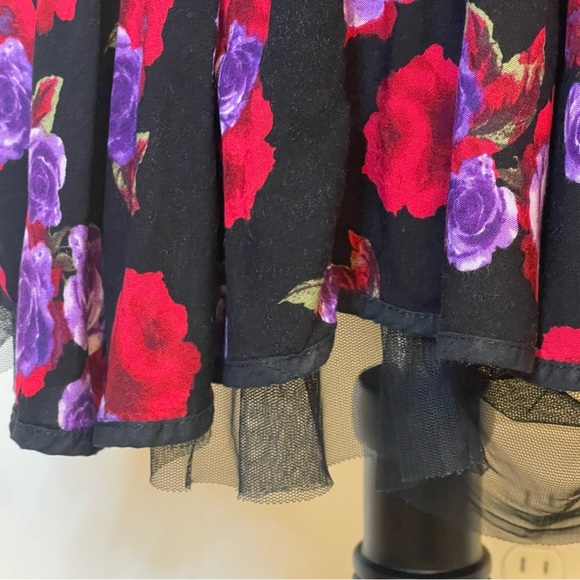 Floral Tulle Skirt - Rose Print with Tutu Layers. Size XS - Picture 4 of 10